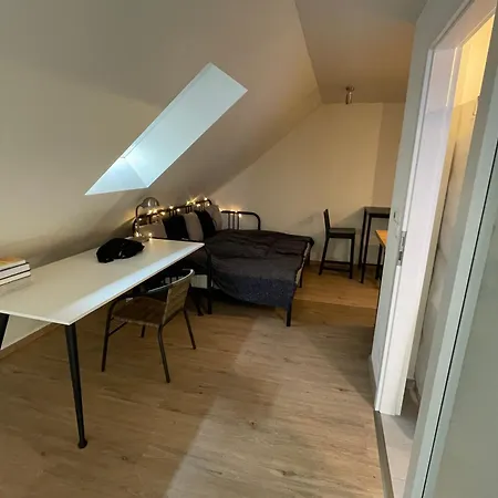 útulný Podkrovní Ateliér Se Zahradou Apartamento Žernovka